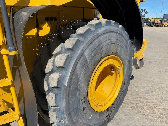 Wiellader John Deere 744 P MIETE / RENTAL (12002125)