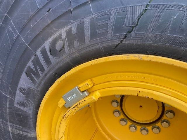 Wiellader John Deere 744 P MIETE / RENTAL (12002126)