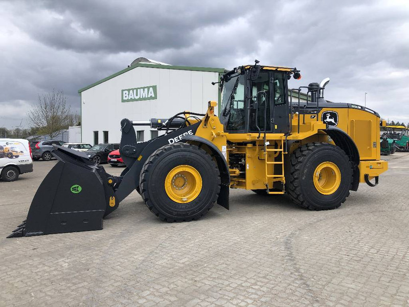 Wiellader John Deere 744 P MIETE / RENTAL (12002126)