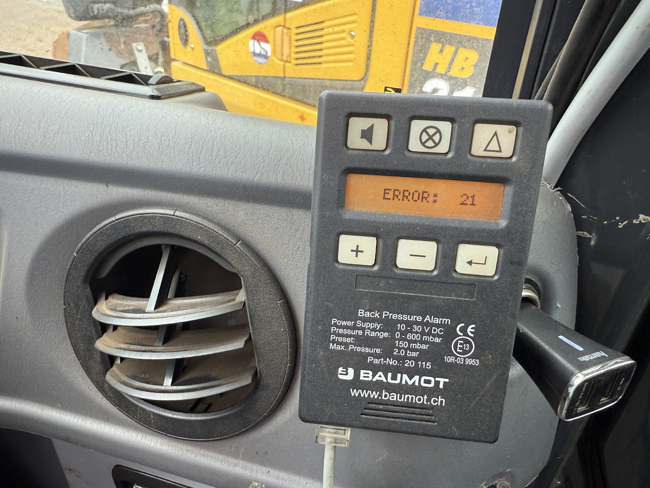 Wiellader KOMATSU WA200PZ-6