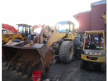 Wiellader KOMATSU WA320