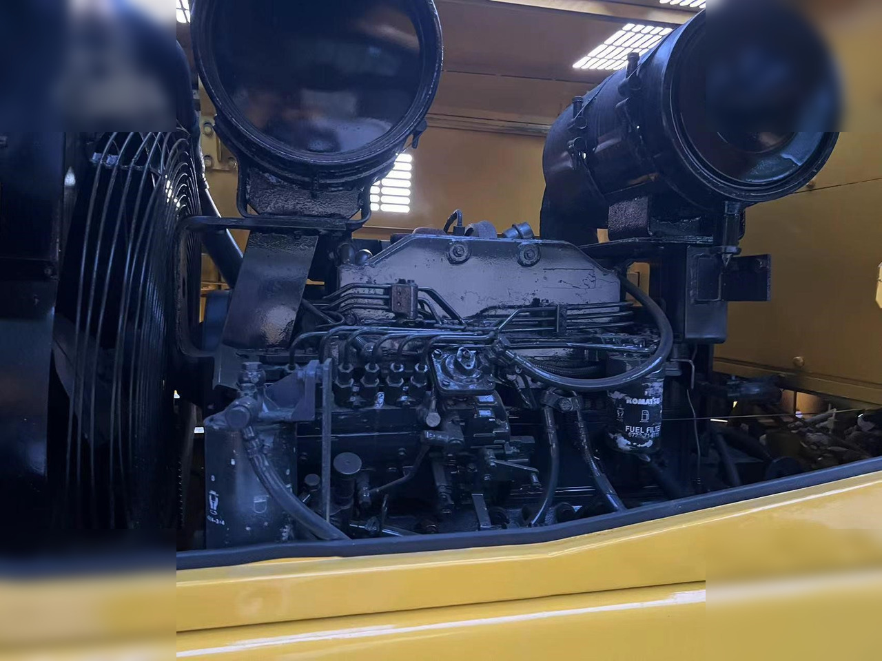 Wiellader KOMATSU WA320-3