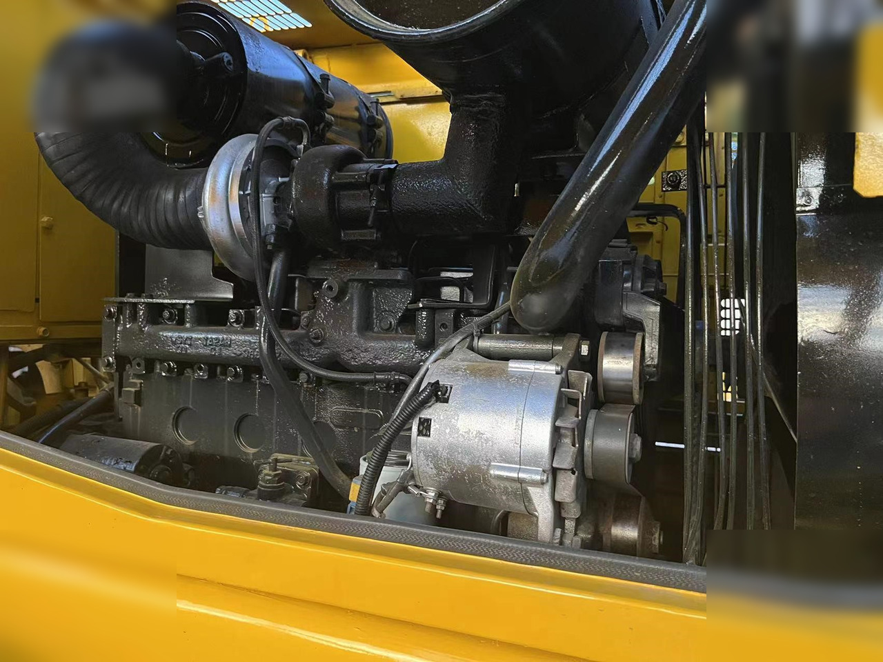 Wiellader KOMATSU WA320-3