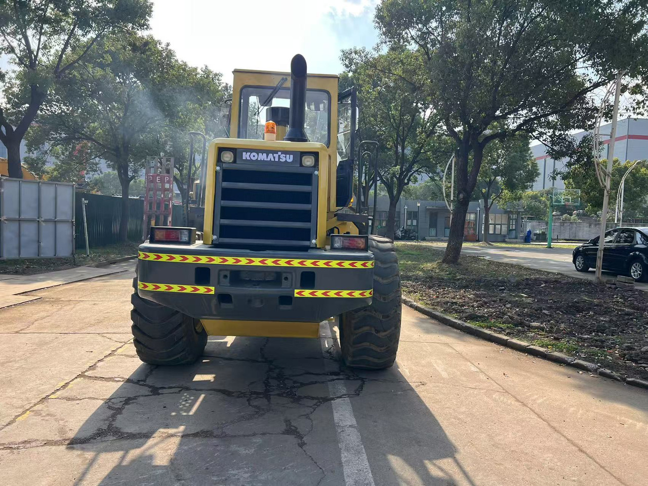 Wiellader KOMATSU WA320-3