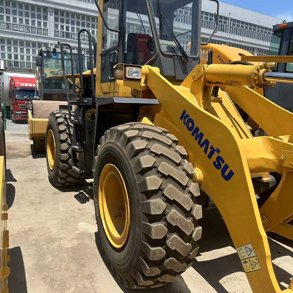 Wiellader KOMATSU WA320 Wheel Loader Click for Discount
