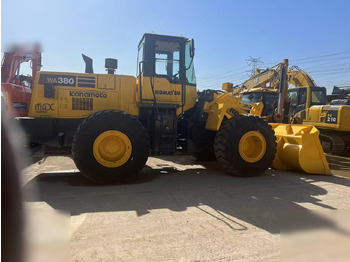 Wiellader KOMATSU WA380-3