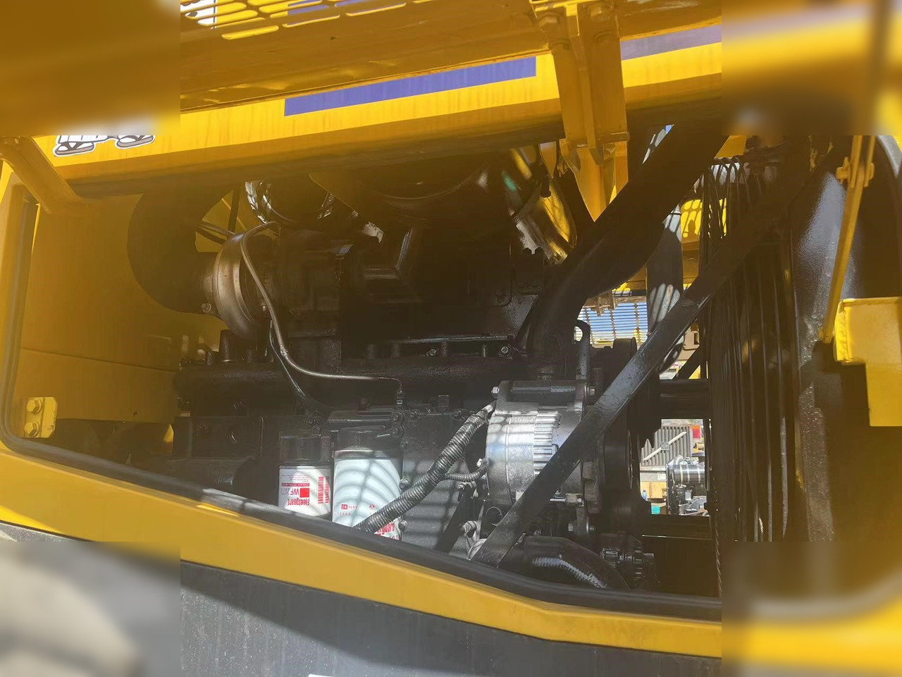 Wiellader KOMATSU WA380-3