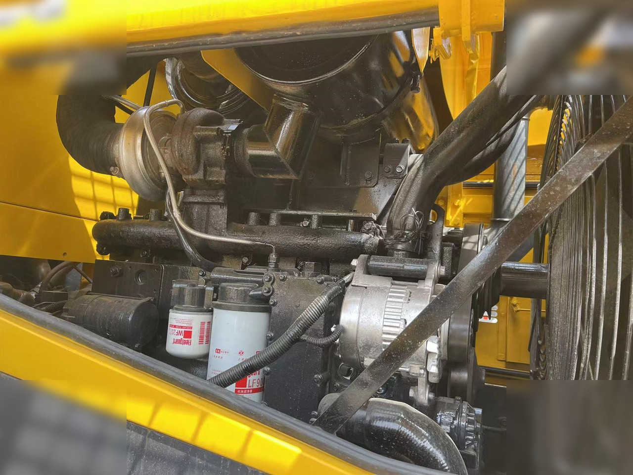 Wiellader KOMATSU WA380-3