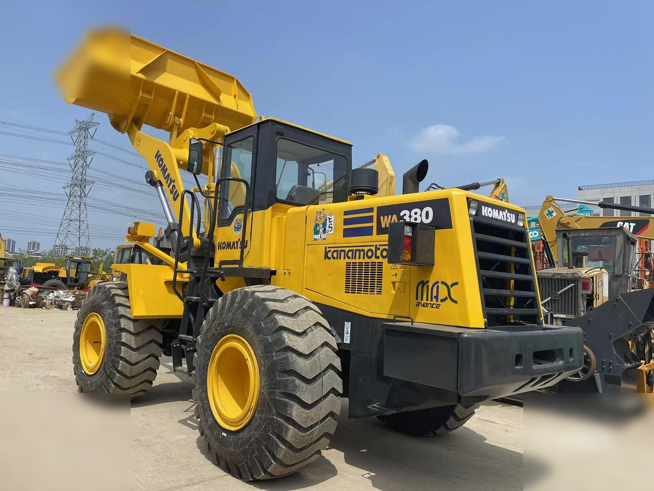 Wiellader KOMATSU WA380-3