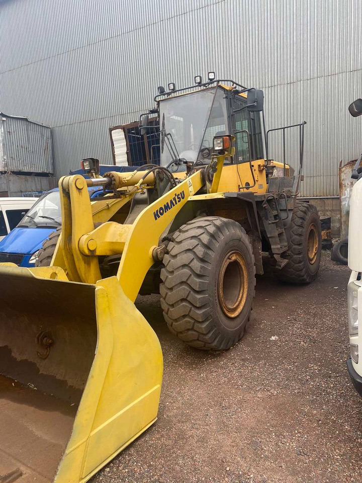 Wiellader KOMATSU WA380-6