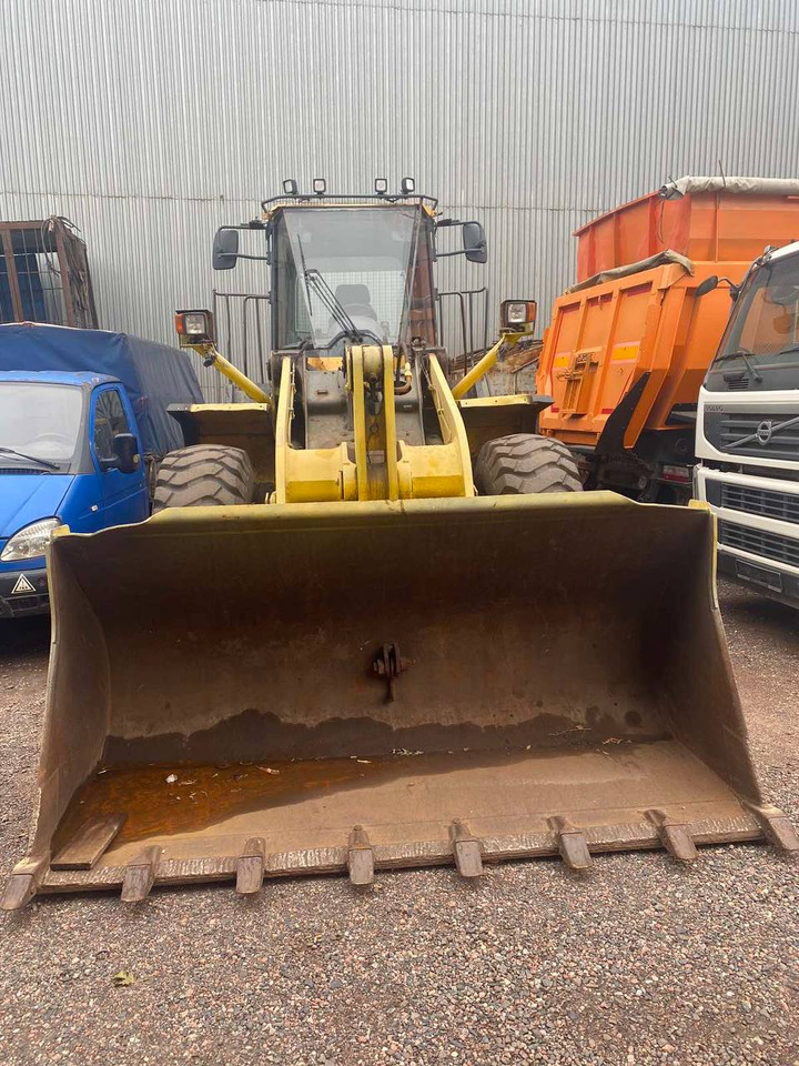 Wiellader KOMATSU WA380-6