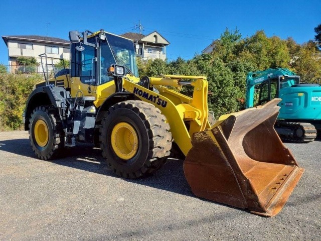 Wiellader KOMATSU WA380-8