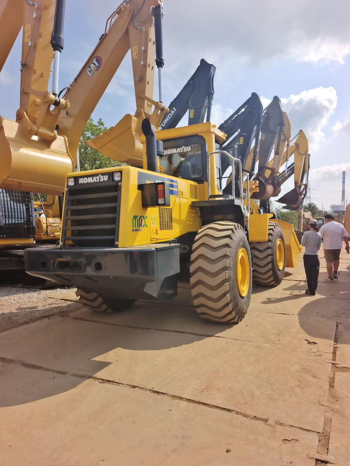 Wiellader KOMATSU WA470-3