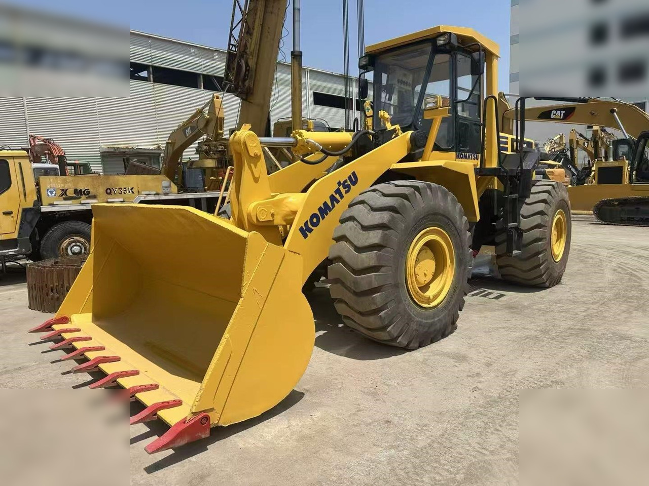 Wiellader KOMATSU WA470-3