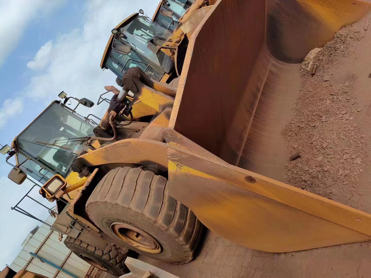 Wiellader KOMATSU WA470-6