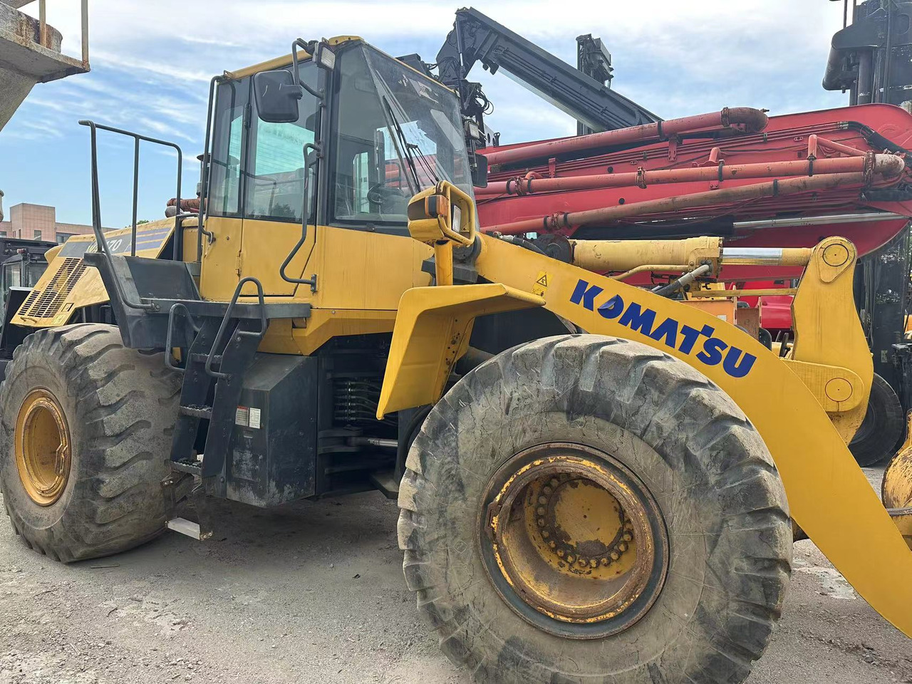 Wiellader KOMATSU WA470-6