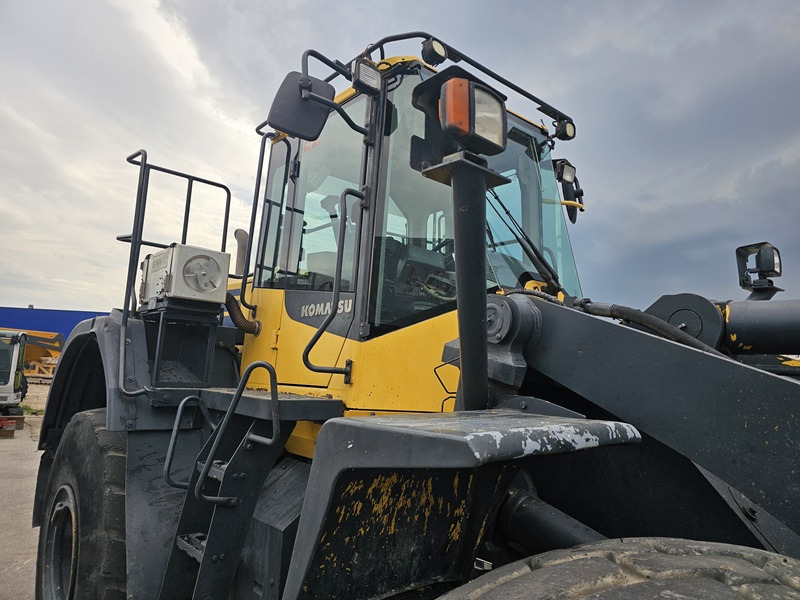 Wiellader KOMATSU WA470-7
