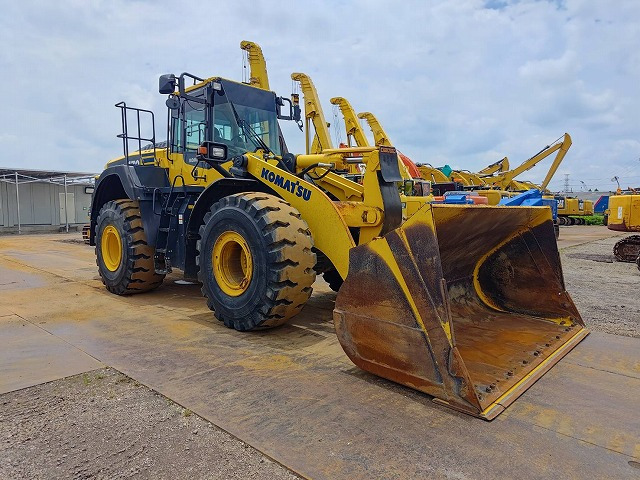 Wiellader KOMATSU WA470-8