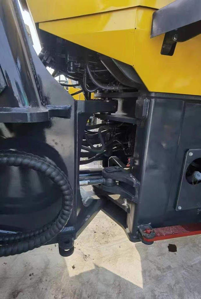 Wiellader KOMATSU WA470 Wheel Loader Click for Discount