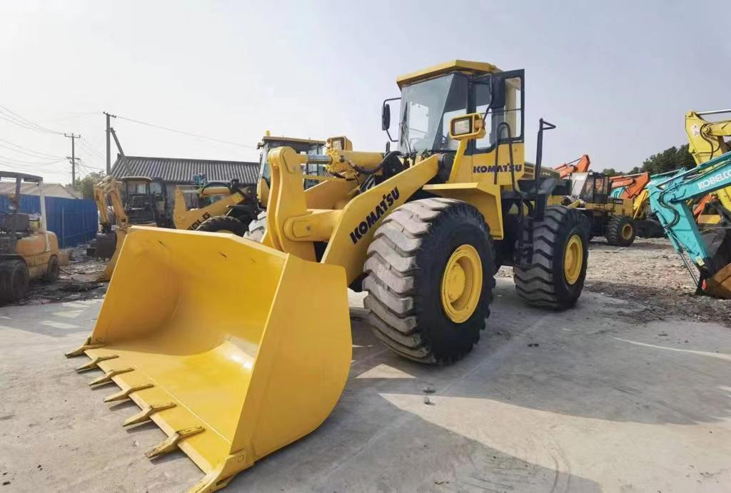 Wiellader KOMATSU WA470 Wheel Loader Click for Discount