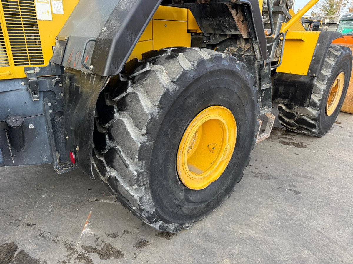 Wiellader KOMATSU WA480-6