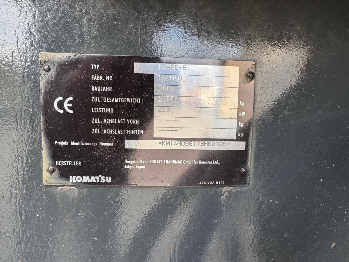 Wiellader KOMATSU WA480-6
