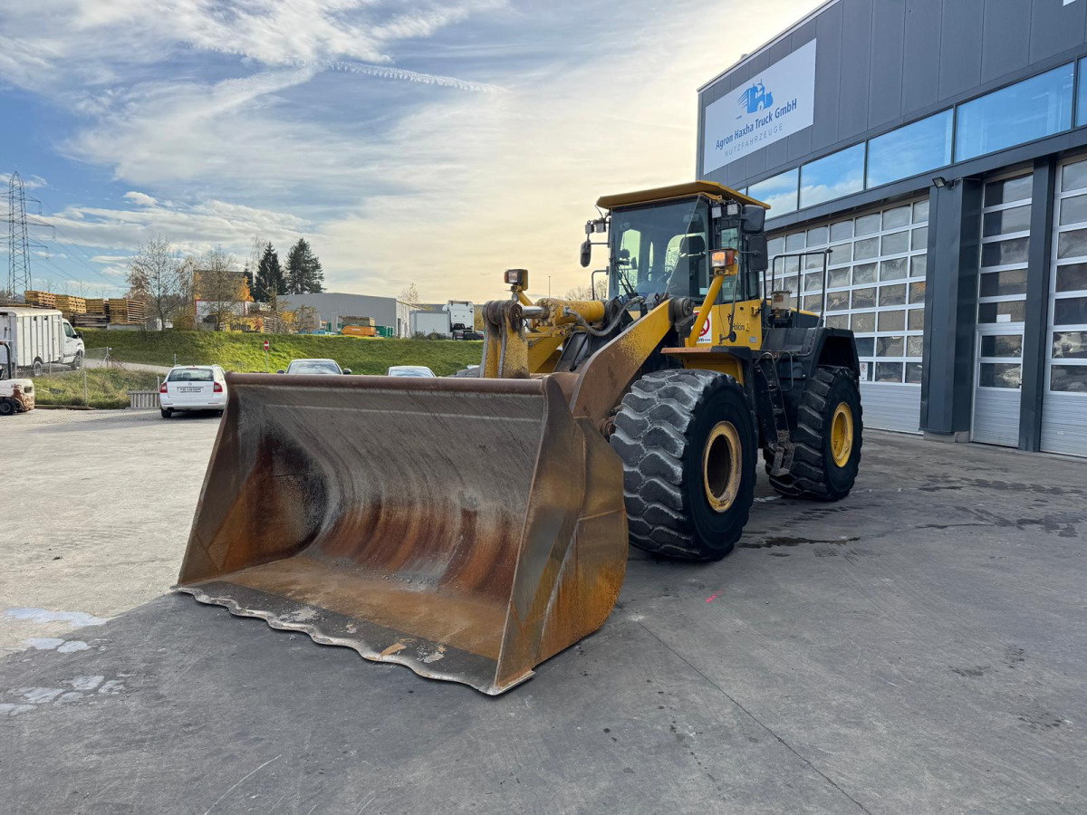 Wiellader KOMATSU WA480-6