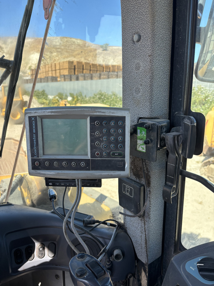 Wiellader KOMATSU WA480-6