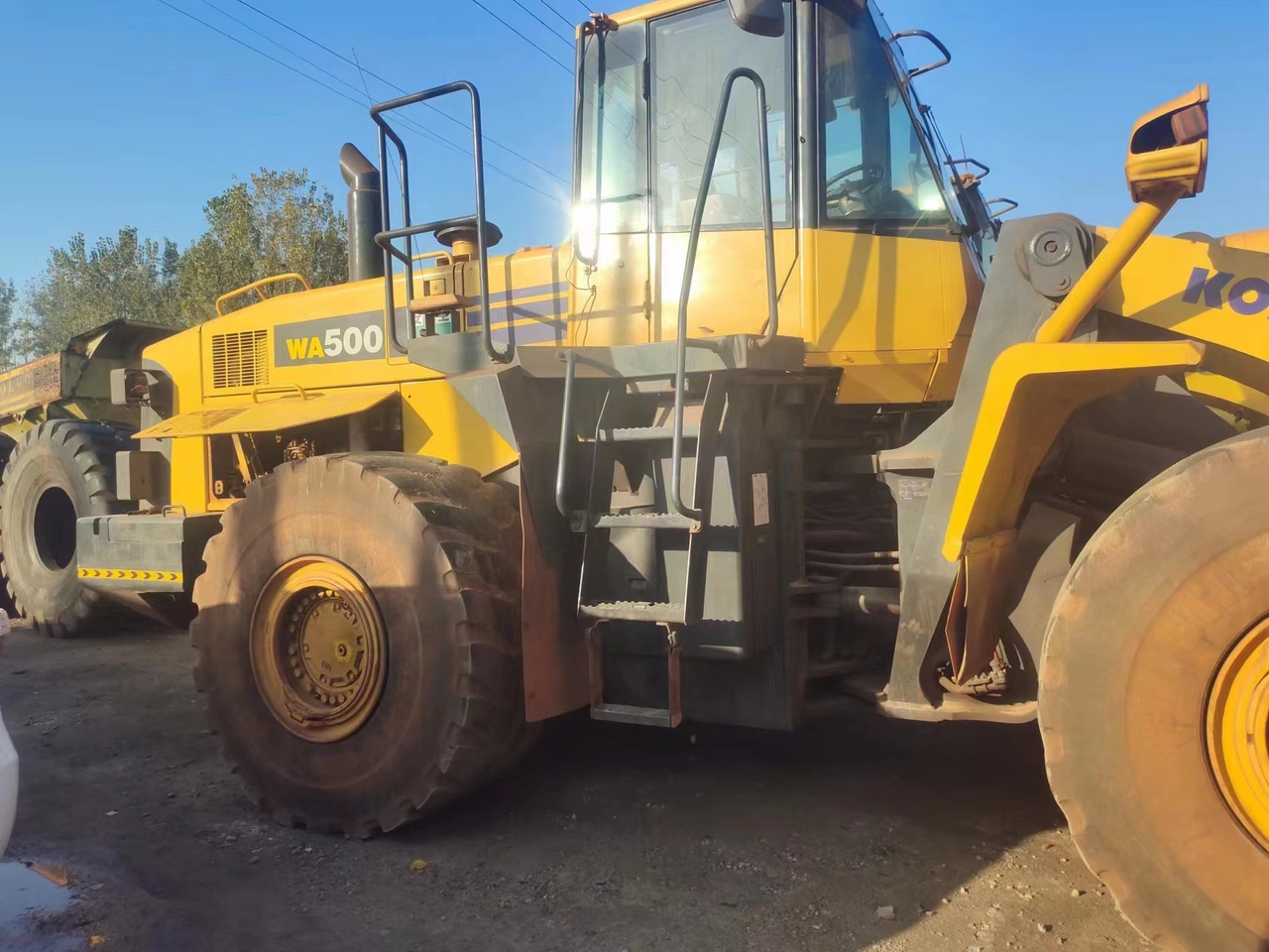 Wiellader KOMATSU WA500-6 -wheel loader