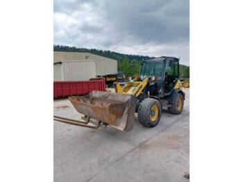 KOMATSU WA70 - wiellader