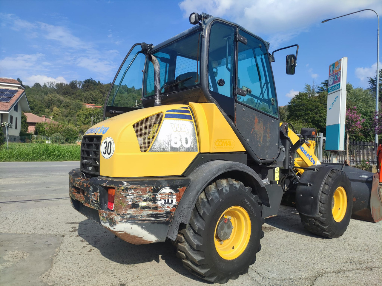 Wiellader KOMATSU WA80-5