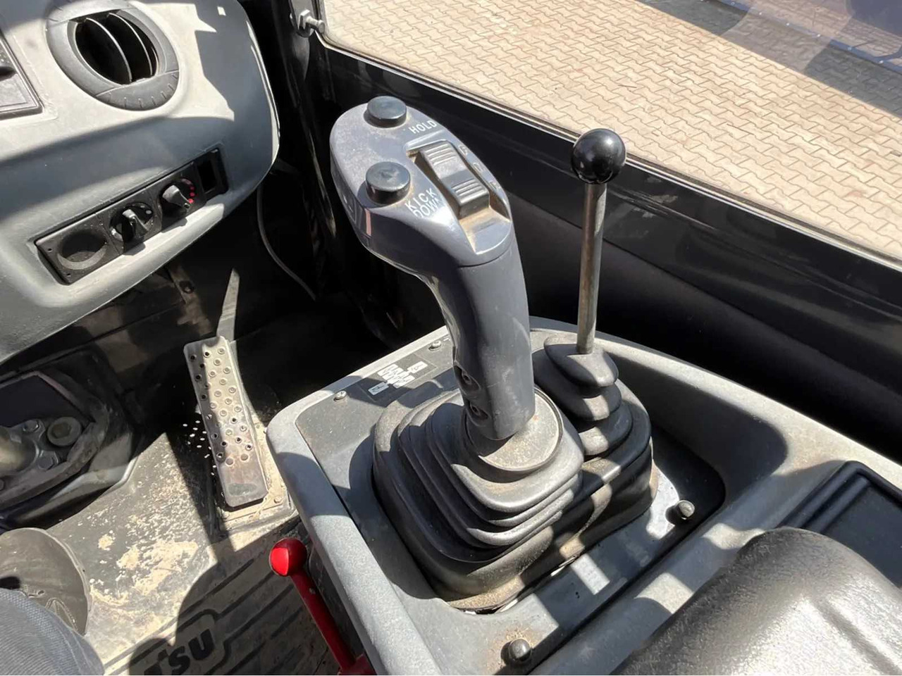 Wiellader KOMATSU WA80-6 2015 WHEEL LOADER