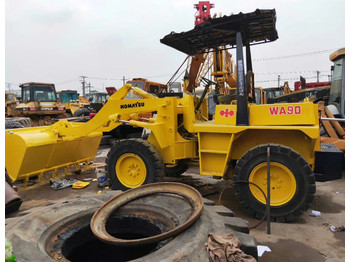 Wiellader KOMATSU WA90
