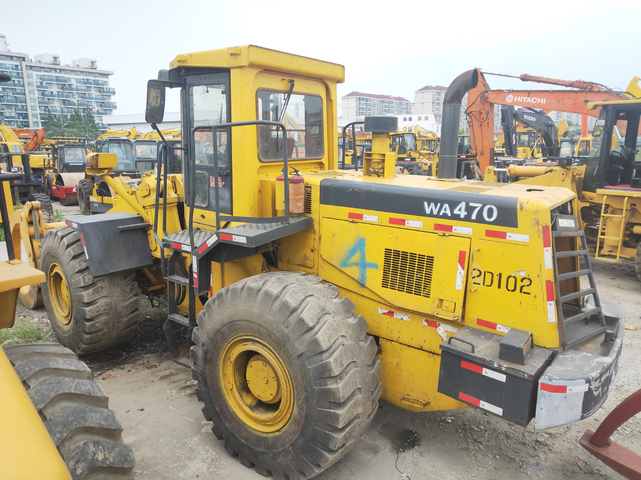 Wiellader KOMATSU Wheel WA470-3 With a fork