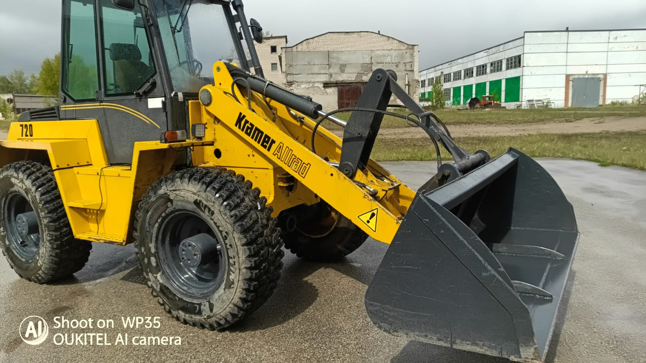 Wiellader KRAMER Allrad 720 typ 305