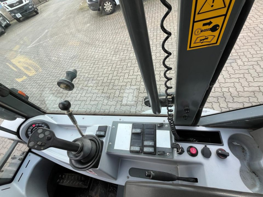 Wiellader KRAMER WERKE Radlader 750 Allrad Radlader Klappschaufel+Gabel