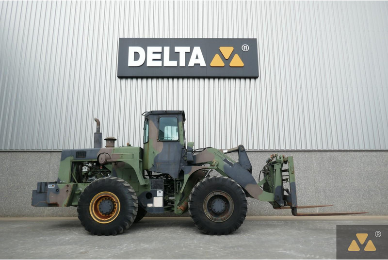 Wiellader Komatsu 540 Ex-army