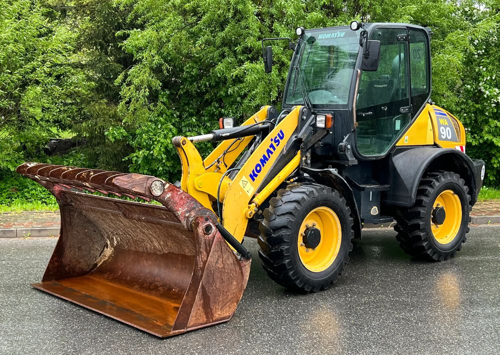 Wiellader Komatsu Ładowarka KOMATSU WA 90 STAN IDEALNY