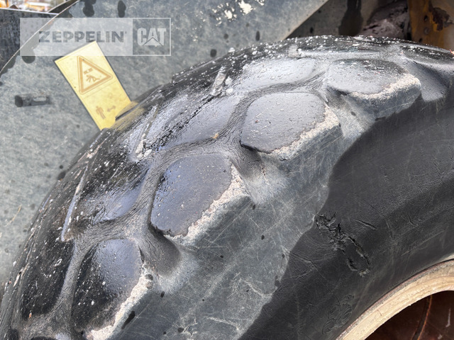 Wiellader Komatsu WA250