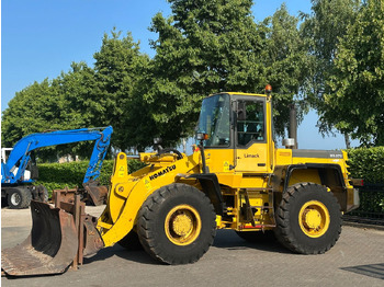 Wiellader Komatsu WA270-3 