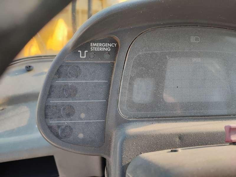 Wiellader Komatsu WA270-3