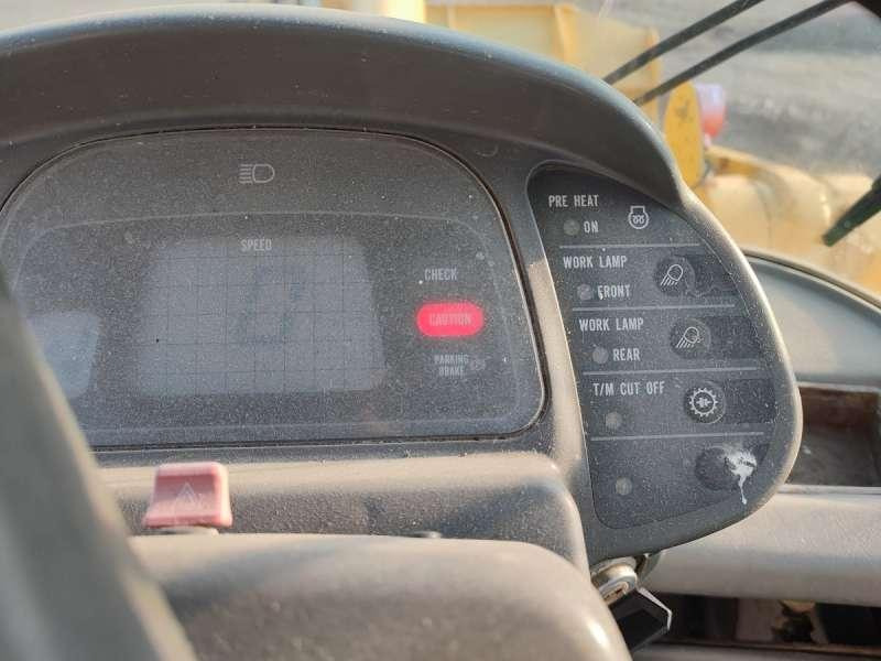 Wiellader Komatsu WA270-3