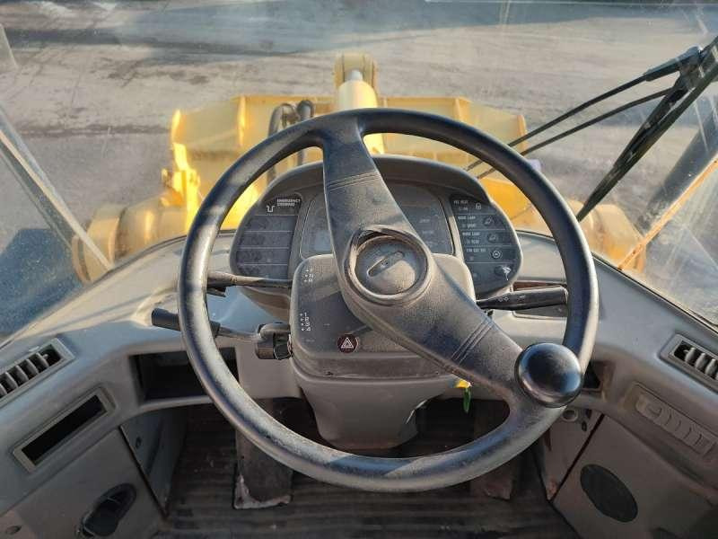 Wiellader Komatsu WA270-3