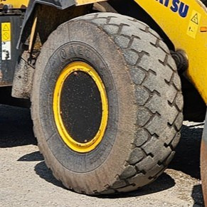 Wiellader Komatsu WA320-5H