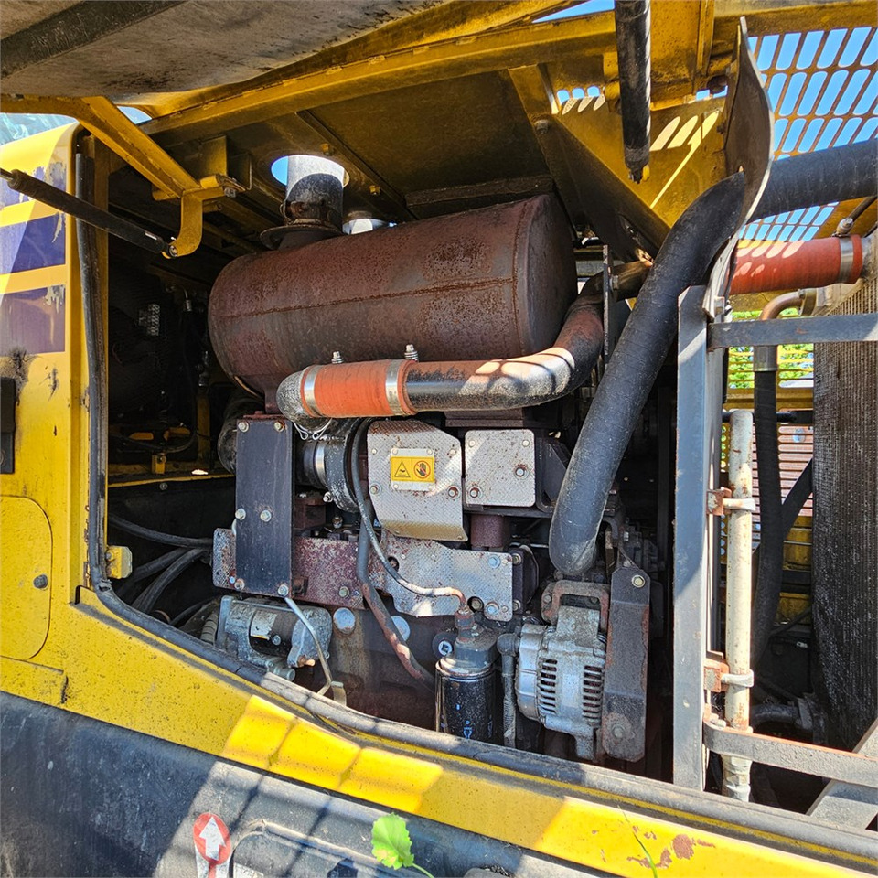 Wiellader Komatsu WA320-5H