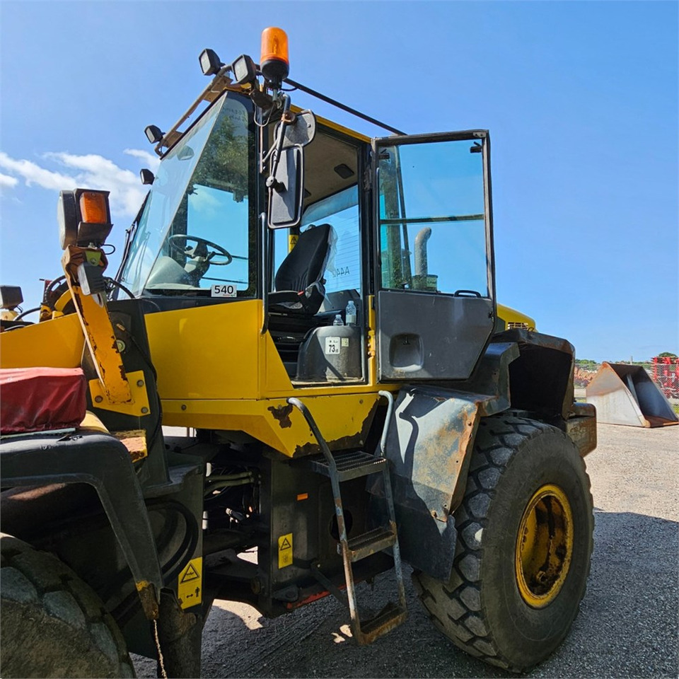 Wiellader Komatsu WA320-5H