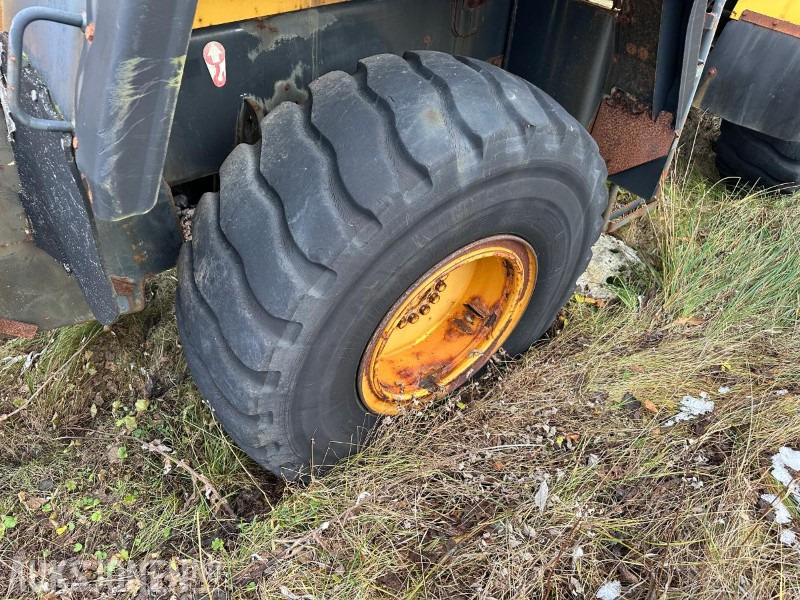 Wiellader Komatsu WA320-5h Hullaster - Rep-objekt