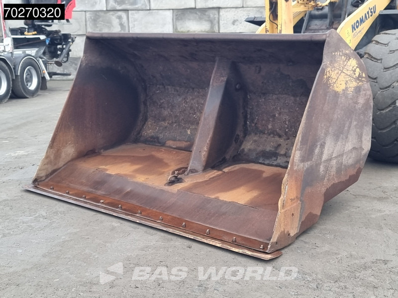 Wiellader Komatsu WA380-6