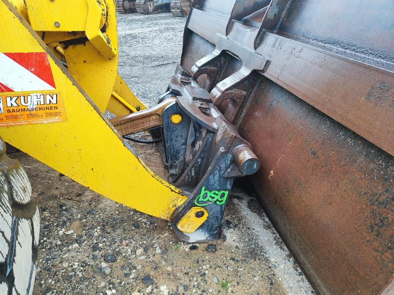 Wiellader Komatsu WA380-8E0