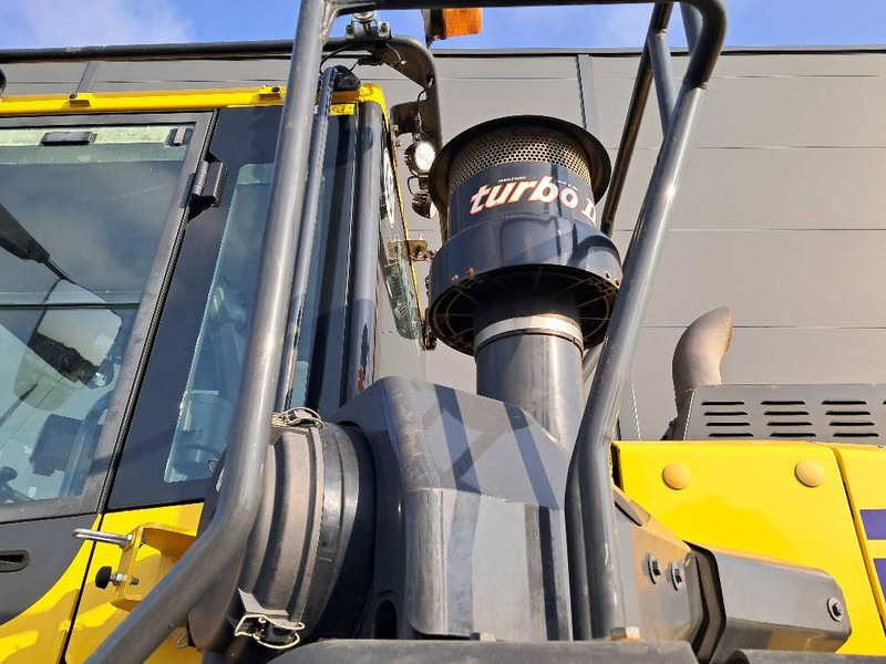 Wiellader Komatsu WA380-8E0